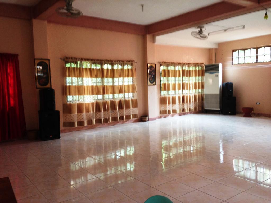 Hilltop Cottages Loboc Exteriör bild